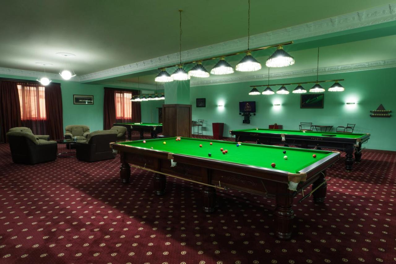 La Defense Hotel Jerevan Eksteriør billede