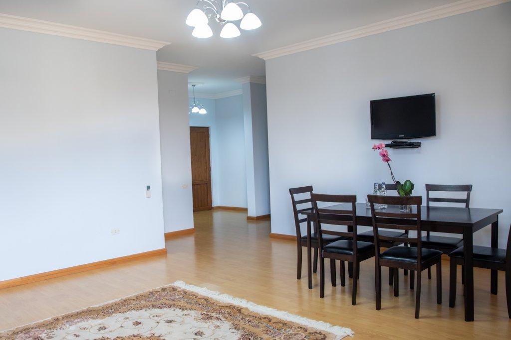 La Defense Hotel Jerevan Eksteriør billede