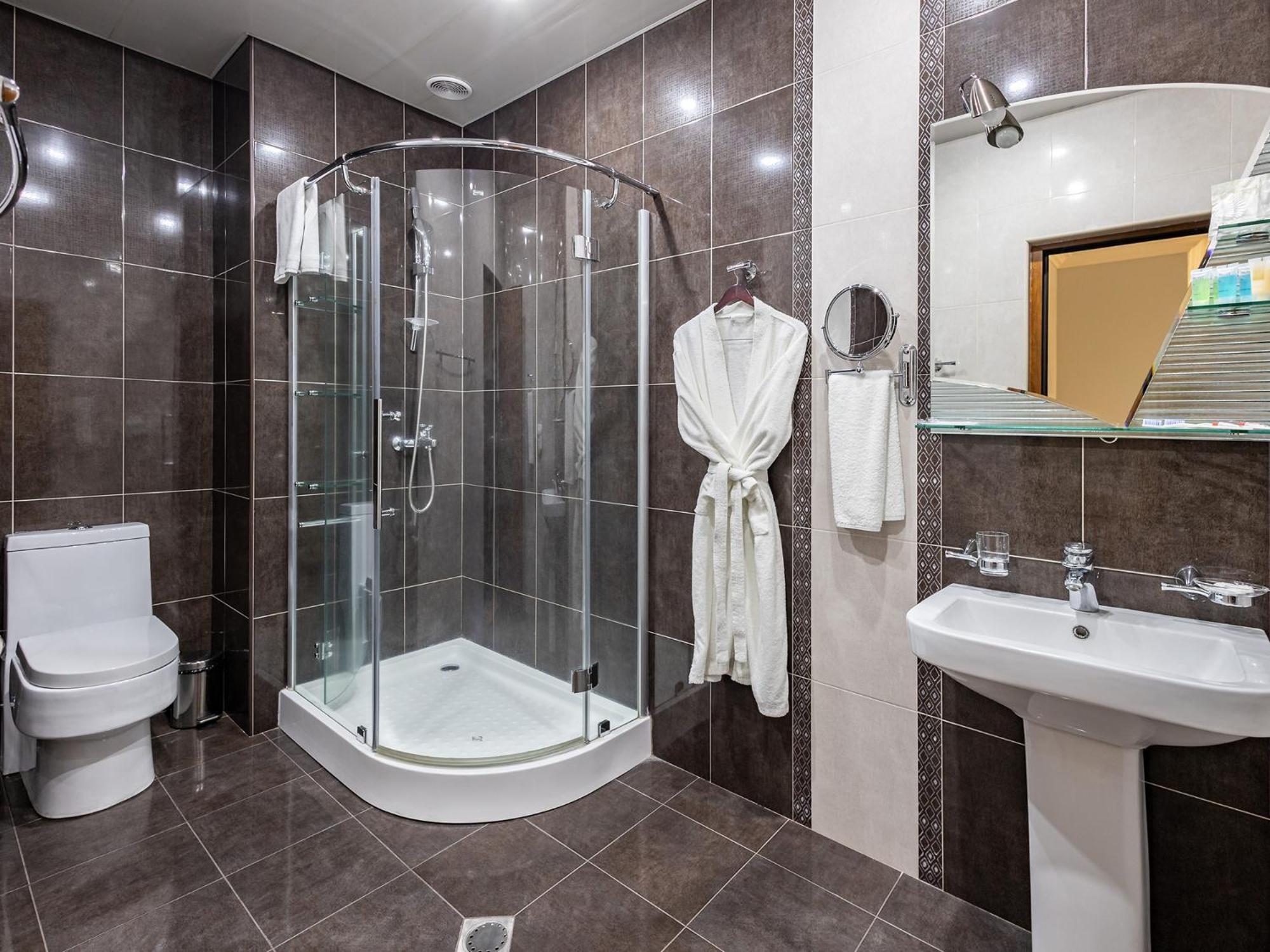 La Defense Hotel Jerevan Eksteriør billede